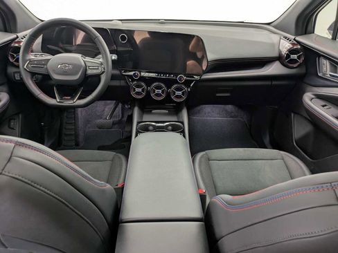 New 2025 Chevrolet Blazer EV RS AWD/4WD image 16