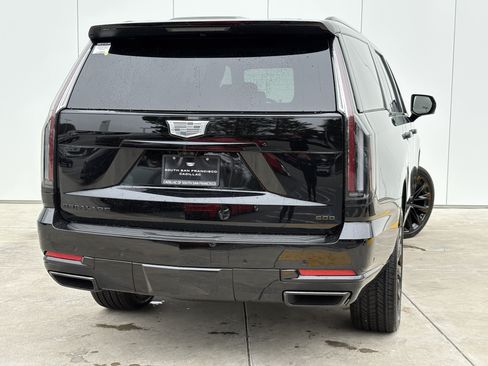 New 2026 Cadillac Escalade ESV Platinum Sport w/ LPO, ONYX Package AWD/4WD image 6