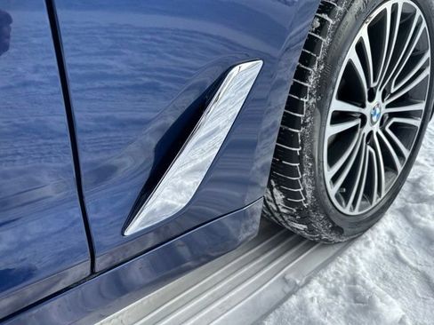 Used 2019 BMW 530i xDrive w/ Premium Package image 33