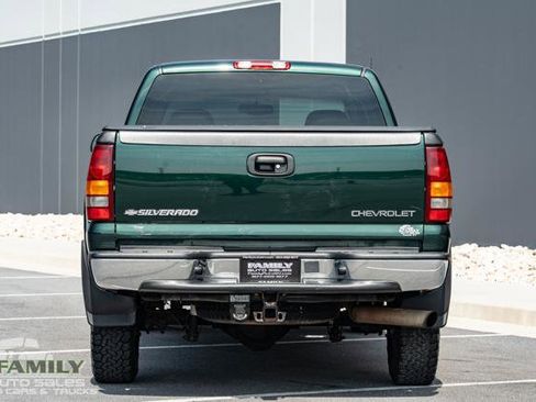 Used 2002 Chevrolet Silverado 2500 LT w/ Off-Road Skid Plate Pkg image 7