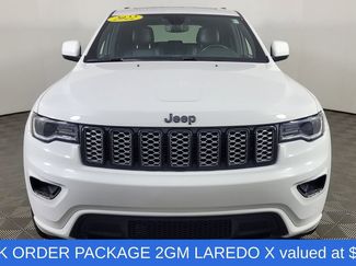 Used 2022 Jeep Grand Cherokee Laredo X video 2