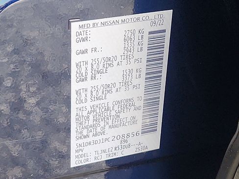 Used 2023 Nissan Pathfinder Platinum w/ Cargo Package image 33