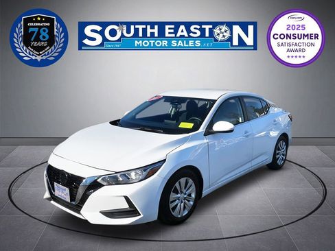 Used 2022 Nissan Sentra S image 1