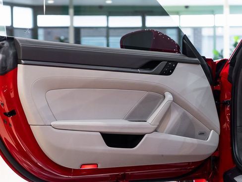 Used 2024 Porsche 911 Carrera S image 22