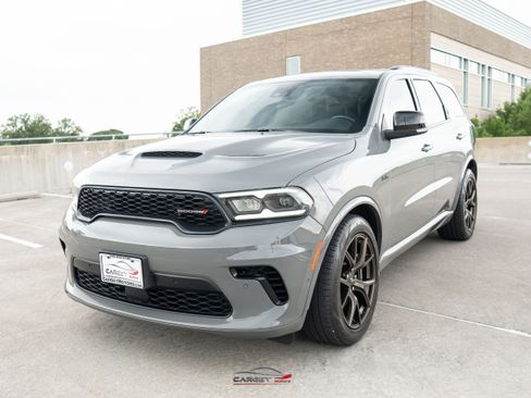 Used 2025 Dodge Durango R/T AWD/4WD image 3