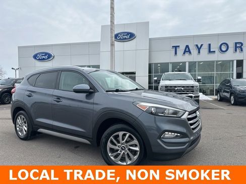 Used 2018 Hyundai Tucson SEL image 1