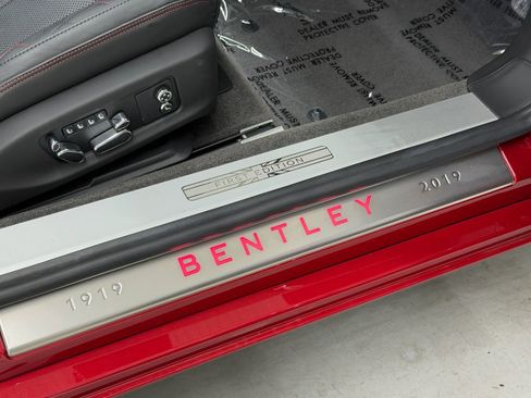 Used 2020 Bentley Continental GT V8 AWD/4WD image 27