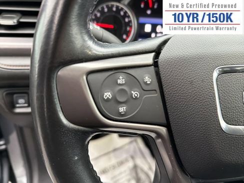 Used 2022 GMC Acadia AT4 image 19