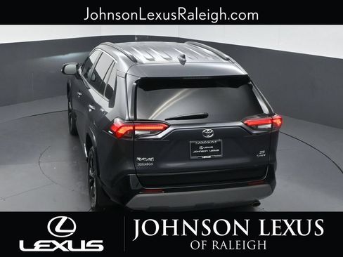 Used 2025 Toyota RAV4 SE AWD/4WD image 27