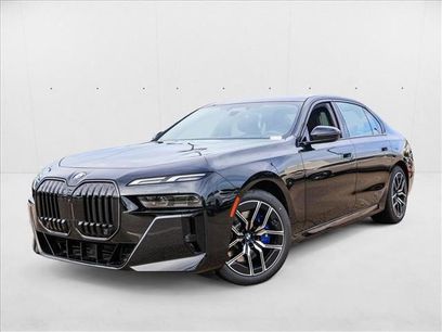 New 2025 BMW 760i xDrive
