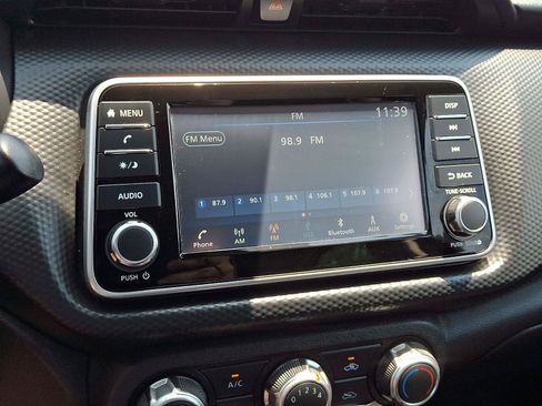 Used 2025 Nissan Kicks Play S FWD image 16