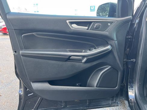 Used 2021 Ford Edge Titanium w/ Cargo Accessory Package image 21