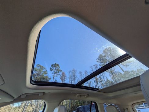 Certified 2022 Lincoln Aviator Reserve w/ Elements Package Plus image 24