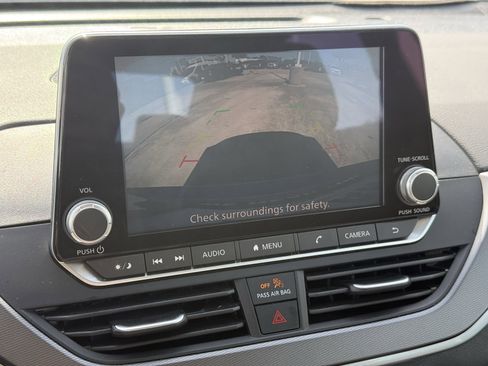 Used 2024 Nissan Altima 2.5 SR image 21