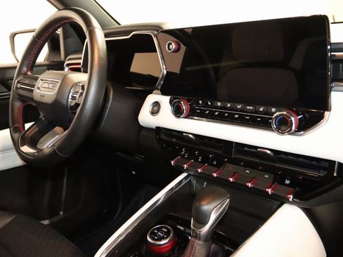 Used 2023 GMC Canyon AT4X image 65