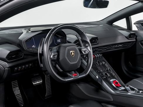 Used 2018 Lamborghini Huracan LP 580-2 image 12