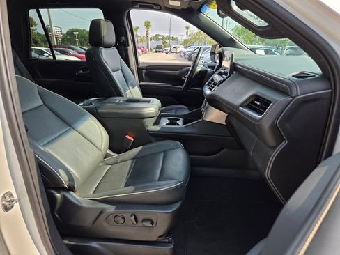 Used 2022 GMC Yukon SLT w/ SLT Premium Package AWD/4WD image 25