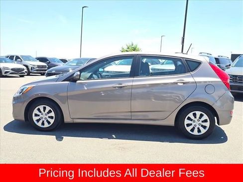 Used 2017 Hyundai Accent SE FWD image 6