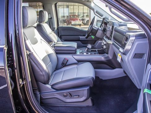 Used 2025 Ford F150 Lariat w/ Equipment Group 501A Mid AWD/4WD image 16