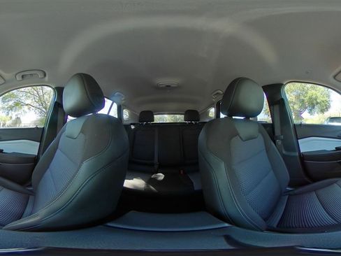 Used 2025 Chevrolet Trax LT image 38