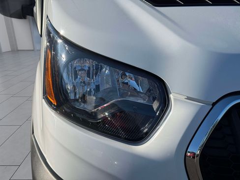 Used 2025 Ford Transit 250 Low Roof w/ Exterior Upgrade Package RWD image 10