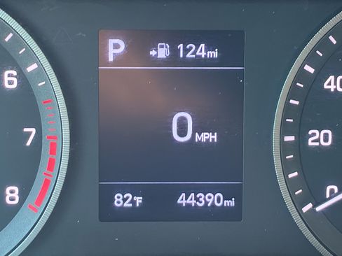 Used 2021 Hyundai Tucson Limited w/ Cargo Package FWD image 35