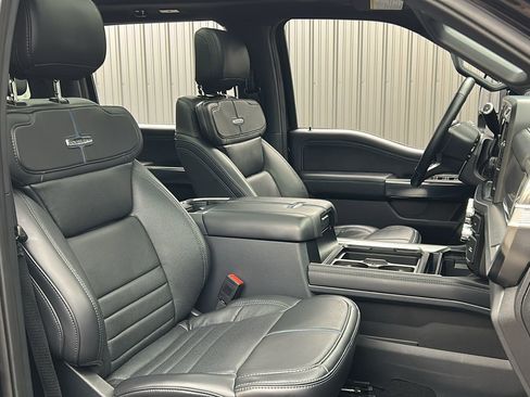 Used 2025 Ford F250 Platinum image 42