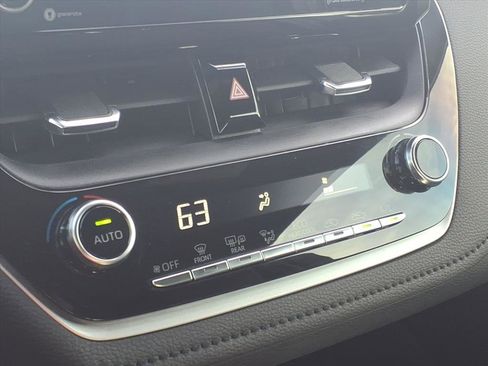 Certified 2022 Toyota Corolla SE image 18