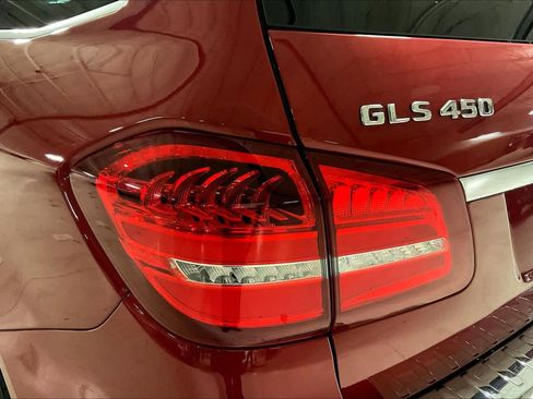 Used 2019 Mercedes-Benz GLS 450 4MATIC image 26