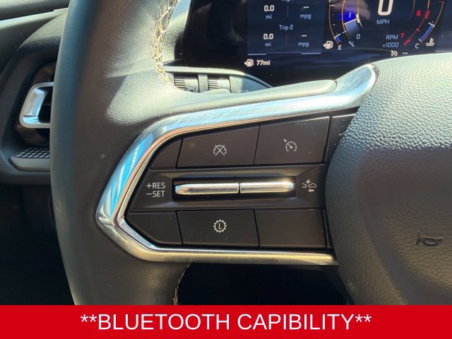 Used 2025 Chevrolet Traverse LT w/ Midnight/Sport Edition FWD image 12
