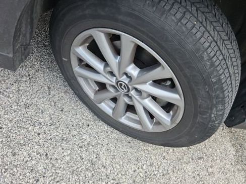 Used 2023 MAZDA CX-5 AWD 2.5 S w/ Select Package image 4