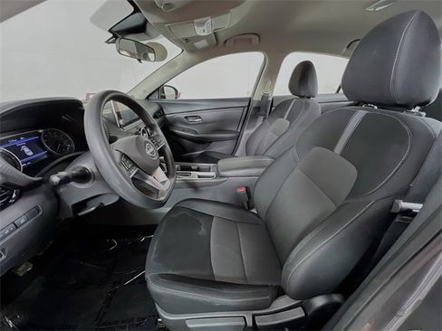 Used 2024 Nissan Sentra SV image 10