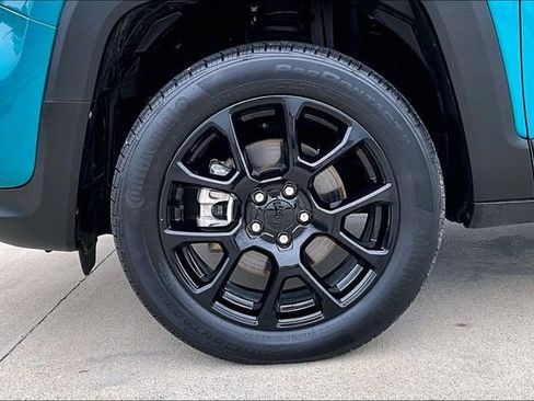 Used 2022 Jeep Renegade Latitude image 9