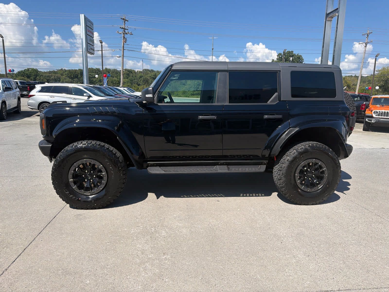 Used 2024 Ford Bronco Raptor w/ Interior Carbon Fiber Pack 6 AWD/4WD image 2