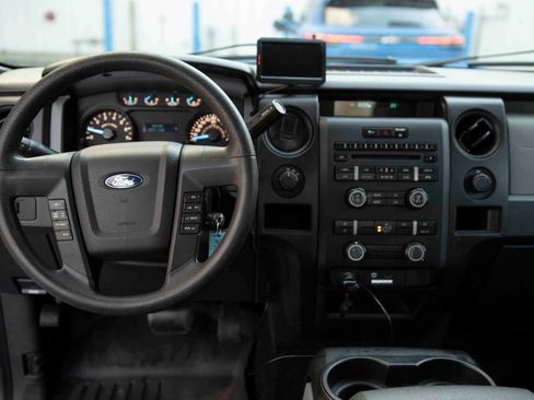 Used 2014 Ford F150 STX w/ Equipment Group 201A Mid image 3