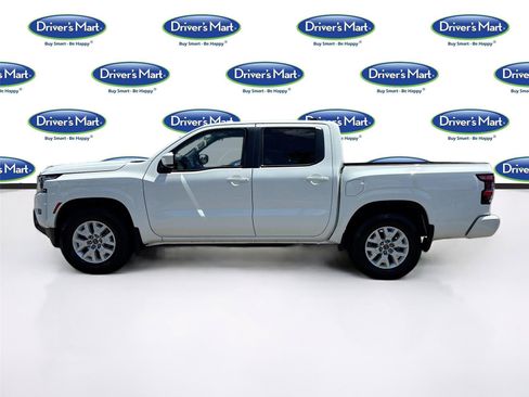 Used 2022 Nissan Frontier SV w/ Technology Package RWD image 4