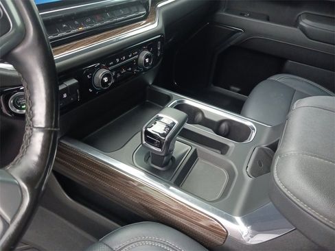 Used 2024 Chevrolet Silverado 1500 RST image 11