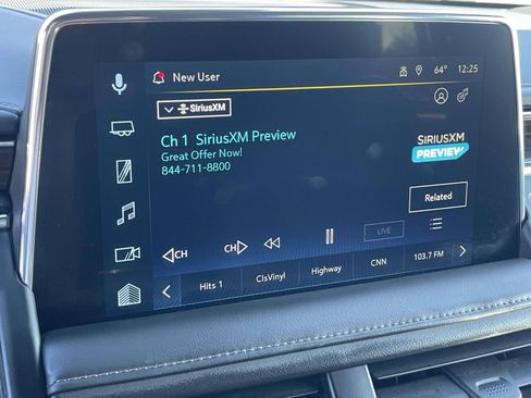 Used 2023 Chevrolet Suburban High Country w/ Advanced Technology Package image 33