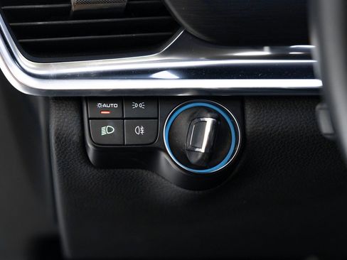 Used 2022 Porsche Panamera Platinum Edition image 27