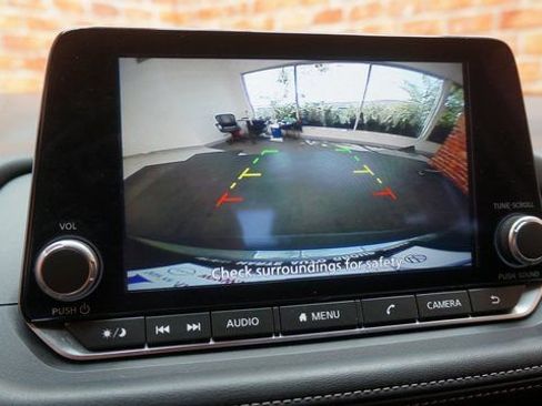 Certified 2023 Nissan Rogue S image 16