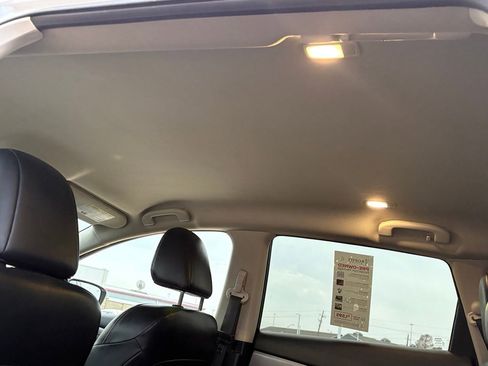 Used 2023 Nissan Murano SV image 37