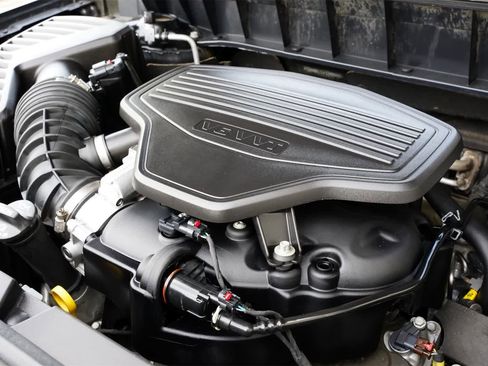Used 2019 GMC Acadia Denali w/ Technology Package image 24