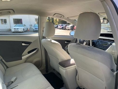 Used 2010 Toyota Prius Two image 17