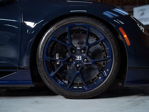 Used 2023 Bugatti Chiron AWD/4WD image 11