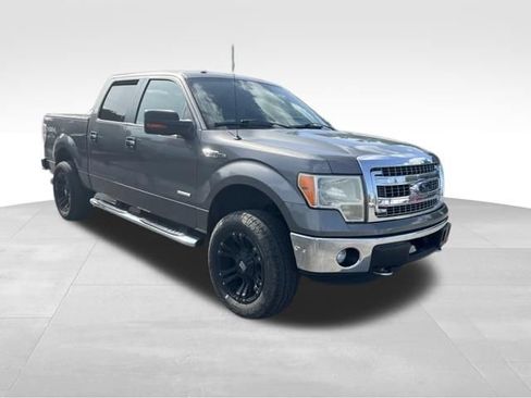 Used 2013 Ford F150 XLT w/ XLT Chrome Pkg AWD/4WD image 3