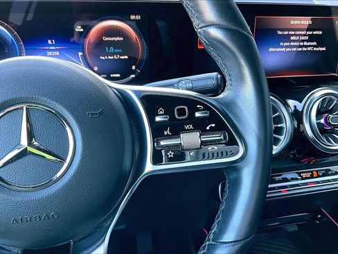 Used 2023 Mercedes-Benz EQB 300 EQB 300 w/ Pinnacle Package image 25