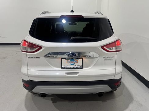 Used 2015 Ford Escape Titanium w/ Equipment Group 301A FWD image 24