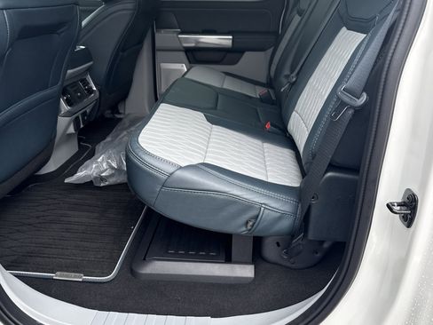 Used 2024 Ford F250 Limited w/ FX4 Off-Road Package image 21