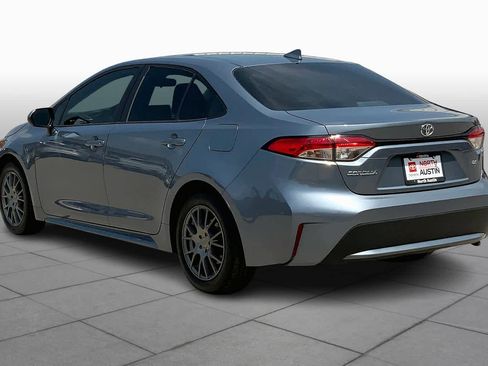 Used 2021 Toyota Corolla LE image 11