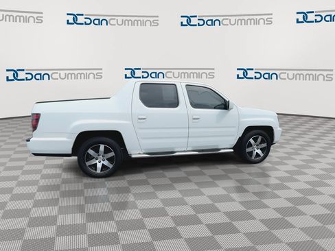Used 2014 Honda Ridgeline SE image 9